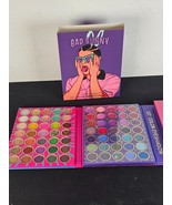 Bad Bunny 117 Color Eyeshadow Palette NWB - €19,58 EUR
