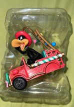 Warner Bros Looney Tunes Christmas Ornament Daffy Duck Firetruck 1997 LOW $ - £13.43 GBP