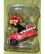Warner Bros Looney Tunes Christmas Ornament Daffy Duck Firetruck 1997 LOW $ - $23.05 CAD