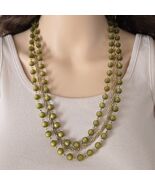 Cat's Eye Beaded Necklace, Frosted Olive Green Mid Century - €27,84 EUR