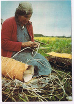 Postcard Cree Indian Lady Basket Maker from Birch Bark - £5.38 GBP