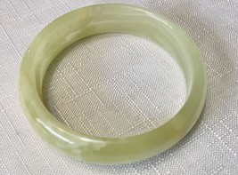 handmade genuine antique Green and White Onyx Bangle - $65.33