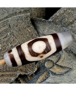 Perle ancienne d'agate dzi indo tibétaine de l'Himalaya à 3 yeux - motif... - €76,46 EUR Perle ancienne d'agate dzi indo tibétaine de l'Himalaya à 3 yeux - motif... - €76,46 EUR