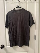 Eddie Bauer Mens T-Shirt Crew Neck Dark Gray Size Small - $31.15 CAD