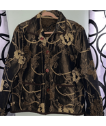 Women’s large reversible, brocade floral jacket - $460.86 MXN