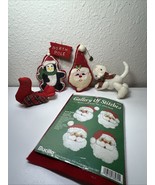 4 Vntg Handmade Felt Mix Media Whimsical Christmas Ornaments &amp; Bucilla C... - €21,41 EUR