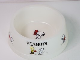 Peanuts Snoopy Dog Food Water Bowl Lightweight Plastic Vintage - £15.47 GBP