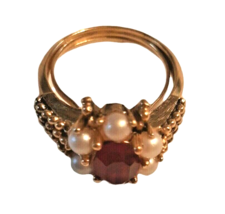 Vintage 80&#39;s Avon Ring Red Stone Faux Pearls Gold Tone Size 6 - £21.94 GBP