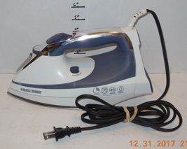 Black &amp; Decker IR1070S Steam Advantage Nonstick Stainless Steel Iron Whi... - $29.65