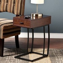 Southern Enterprises Porten Side Table in Walnut Finish - £103.27 GBP