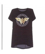 Wonder Woman Gold Classic Symbol Women&#39;s T-Shirt Purple - £25.18 GBP