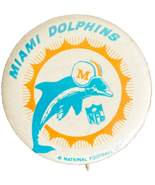 Miami Dolphins Pin Button Pinback  1 1/4&quot; NFL Vintage Football Retro 1970&#39;s - £7.78 GBP