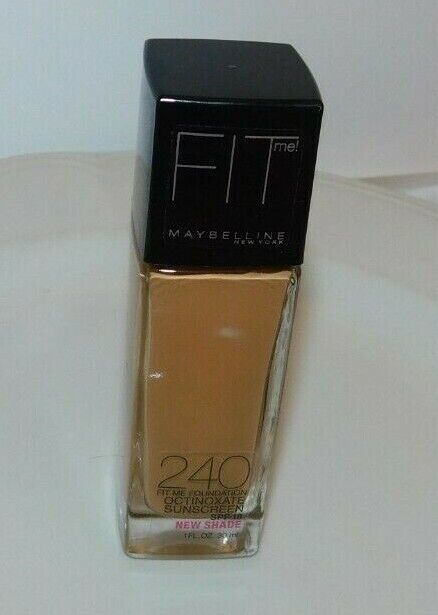Maybelline New York Fit Me 240 Liquid Makeup 20K701 1 fl OZ New - £15.95 GBP