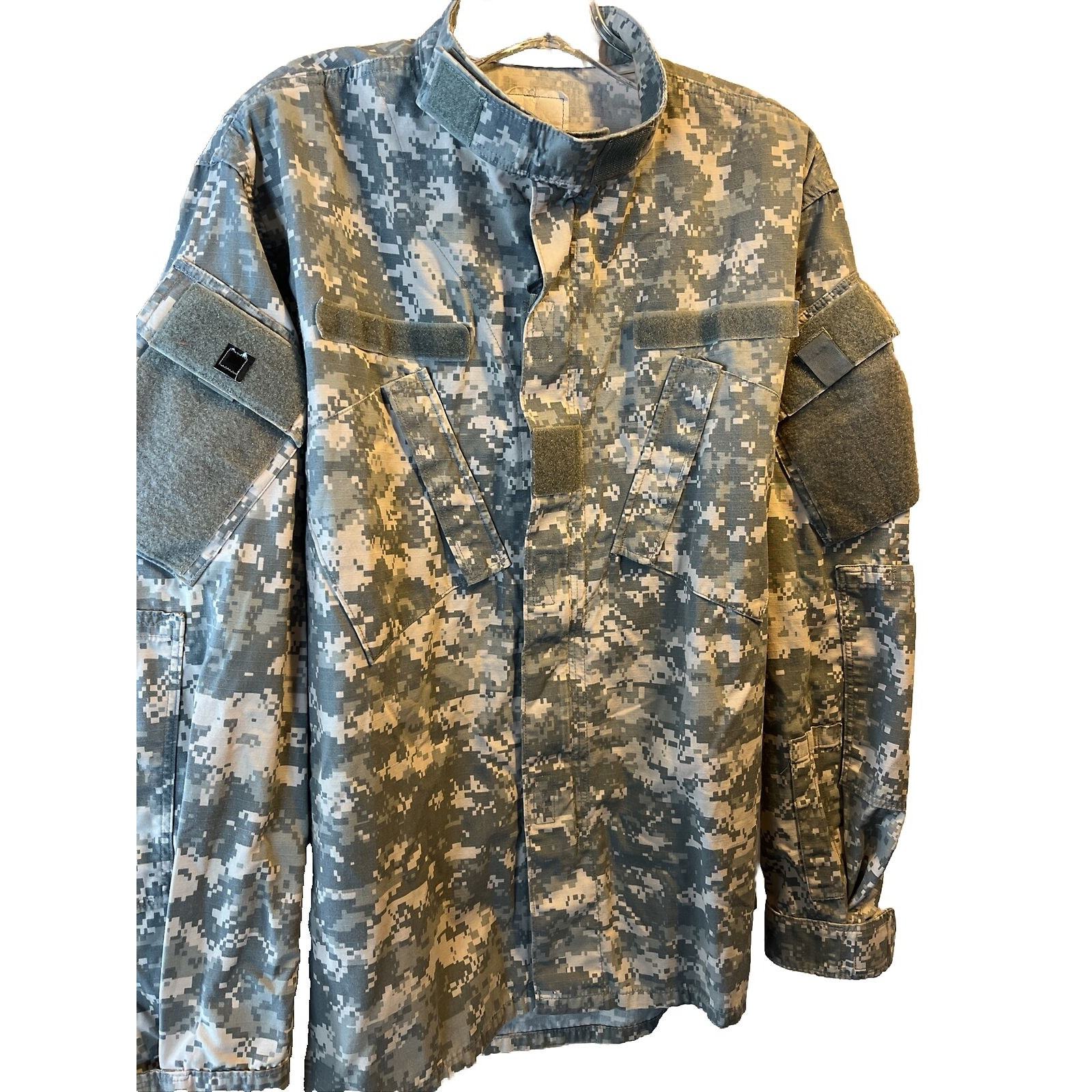 US Army Men’s L Long Digital Camouflage Long Sleeve Full Zip Cotton Nylo... - $24.75