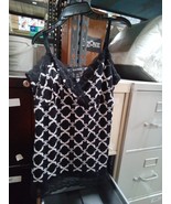 White House Black Market Size Medium Spaghetti Strap Tank 437 JJ - $24.67 CAD