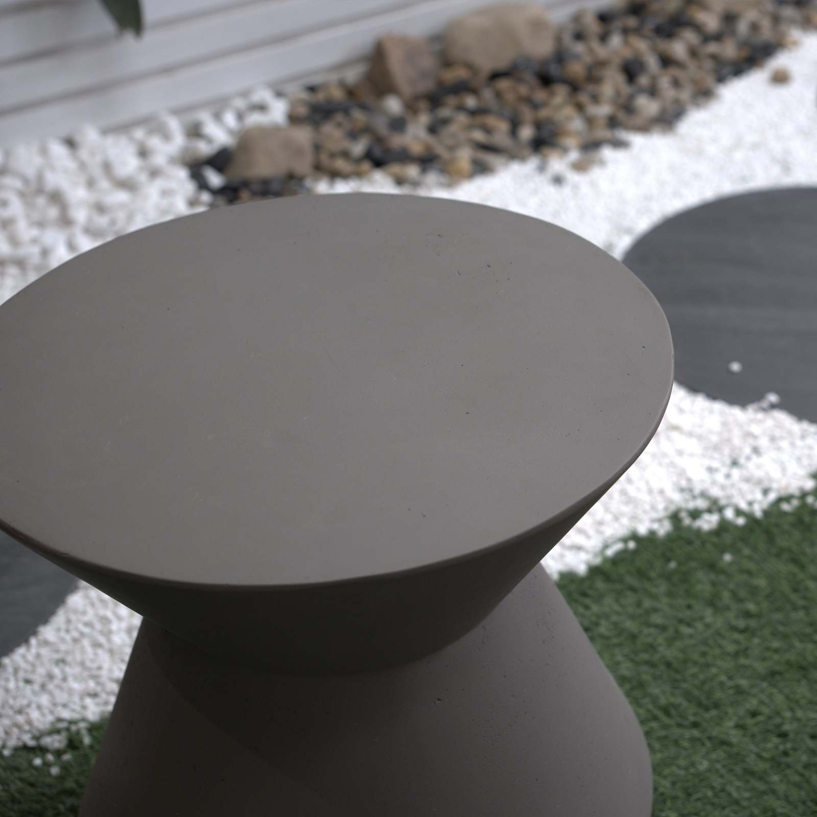 Modern Patio Accent Table: Sturdy & Stylish Item image 7
