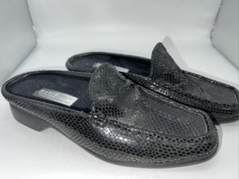 Munro American Wm Shoes Sz 5 1/2 Black Slip On/Snake/ Leather - £14.38 GBP