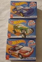Hot Wheels 97 Dodge Viper GTS, 96 Ford Mustang, 32 Ford Snap Model 1/25 Kit Lot - £81.28 GBP