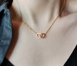 Double Heart Chain - $187.21 MXN
