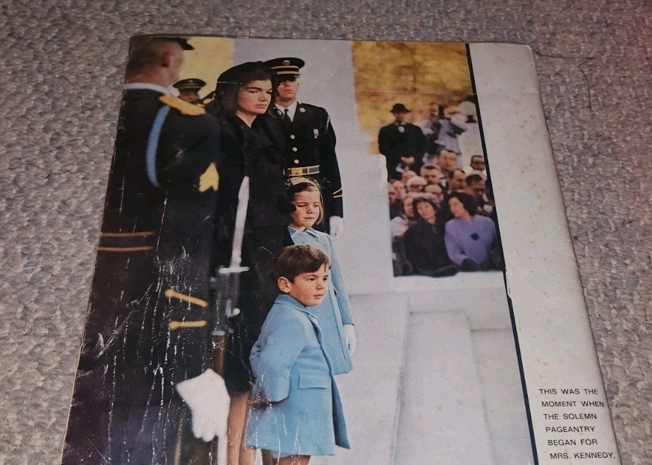 VTG Life Magazine John F Kennedy Memorial Edition Item image 9