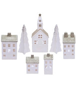 Christmas Village With LED Lights Houses Church Glitter Porcelain Trees ... - $1,413.36 MXN