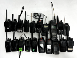 Lot of 21 Walkie Talkies for Parts or Repair UNTESTED - £245.22 GBP