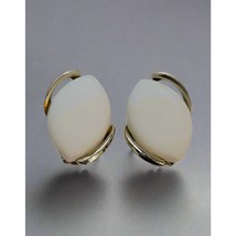 Vintage Claudette White &amp; Silver Clip-On Earrings – Mid-Century Jewelry - $28.71