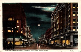 Central Avenue At Night Looking East Fort Dodge Iowa Postcard - £7.86 GBP