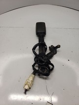 Seat Belt Front Bucket Thru 11/05 Driver Buckle Fits 04-06 SCION XB 1367066 - $519.47 MXN