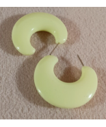 Hoop Drop Earring Yellow Acrylic 1” Vintage Jewelry - $10.63 CAD