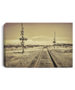 Canvas Print &quot;Desert Railway Crossing&quot; - $740.52 MXN+
