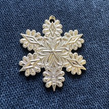 Lenox Silver Snowflake Christmas Ornament No Box - £14.68 GBP