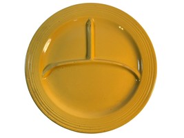 Vintage Fiesta Ware Hlc Divided Yellow Plate Read Lots Of Wear - $34.64