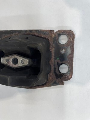 2013-2020 Ford Fusion Automatic Left Transmission Mount LH OEM DG93-7M121-CA Item image 4