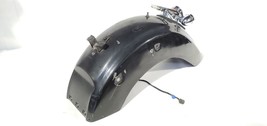 2004 YAMAHA XVS650 V Star 650 OEM Rear Fender Needs Paint - $2,573.90 MXN
