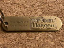 Vintage UNITED WAY Metal 1991 Top Foods/Haggen Collectible Keychain 3&quot; - £6.08 GBP
