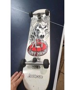 Vintage Tony Hawk Birdhouse Full Size Skateboard Bird Skull White Black - $6,596.81 MXN