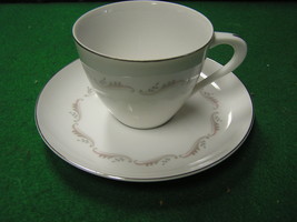 Vintage Montgomery Ward China Style House &quot;Leilani&quot; Pattern-12 Cups &amp; Saucers - £23.58 GBP