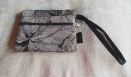 Signed Winnies Originals Tapestry Wristlet - $19.79