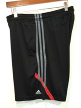 Men&#39;s Adidas Athletic Shorts Medium 7.5&quot; Mesh Vented Black Grey 3 Stripe $50 - £11.08 GBP