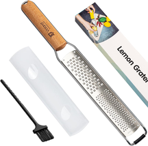 Citrus Lemon Zester &amp; Cheese Grater (Razor-Sharp Stainless Steel Blade &amp;... - $267.03 MXN