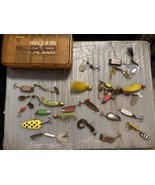 Vintage Fishing Lures Lot w/ Plano Mini Magnum 3213 Case - $639.90 MXN