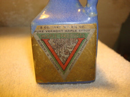 Pure Maple Sugar , Robert G. Coombs, Jacksonville, Vermont, 2 OZ POTTERY... - £47.90 GBP