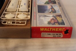 HO Scale Walthers, 54&#39; Tunnel Flow Tank Car, CGTX, #23299 White, 932-5204 - $45.00