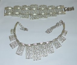 Lovely Ornate Sarah Coventry Necklace &amp; Matching Braclet - £58.99 GBP