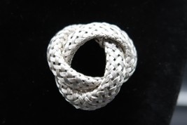 Vtg Woven Silver Tone Metal Knot Brooch Celtic Style Basket Weave Look - $372.99 MXN