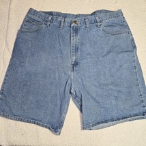 VTG Wrangler Mens Relaxed Fit Jean Shorts Size 44 - $15.83