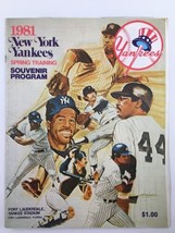1981 MLB New York Yankees Souvenir Program Reggie Jackson No Label - £11.17 GBP