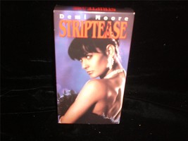 VHS Striptease 1996 Demi Moore, Burt Reynolds, Armand Assante, Ving Rhames - £5.59 GBP