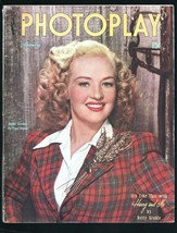 Photoplay Magazine 11/1946-Betty Grable cover- Peter Lawford- Judy Garland-VG+ - £70.93 GBP